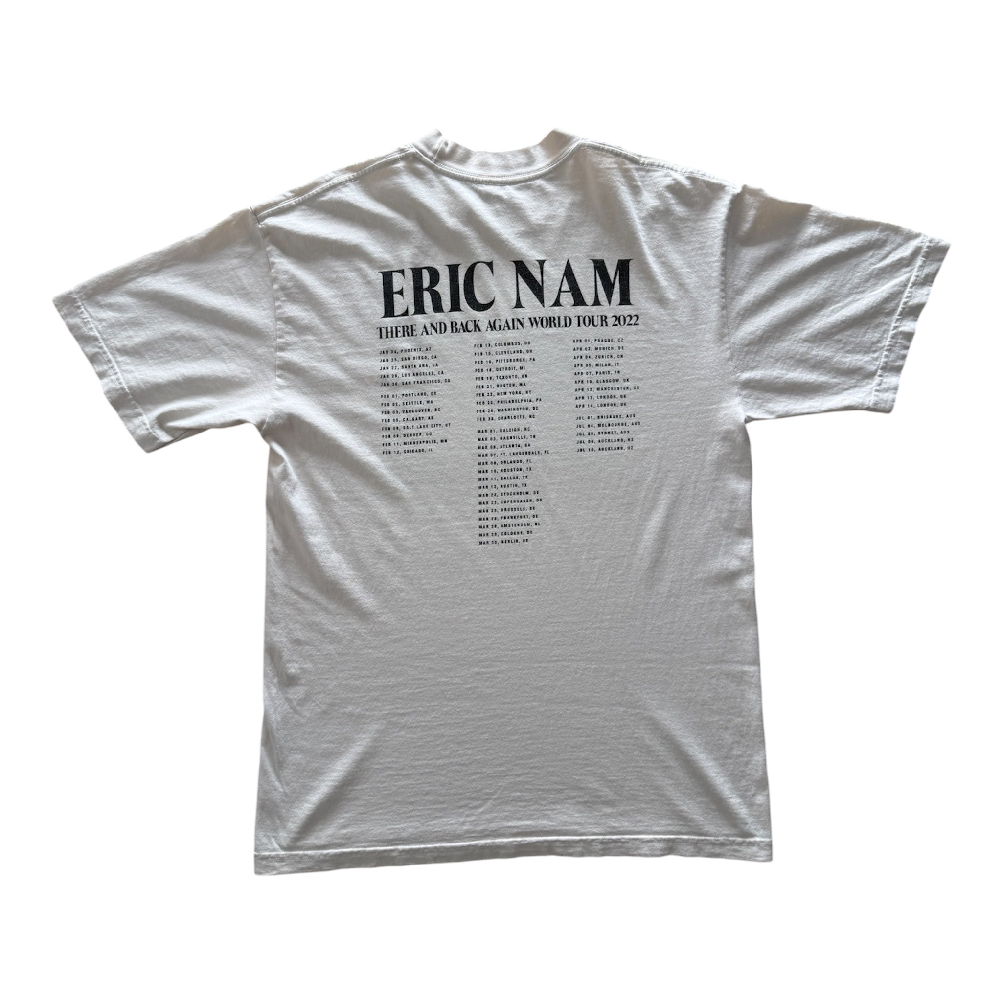 Eric Nam There and Back Again World Tour 2022 Tee — Officiel